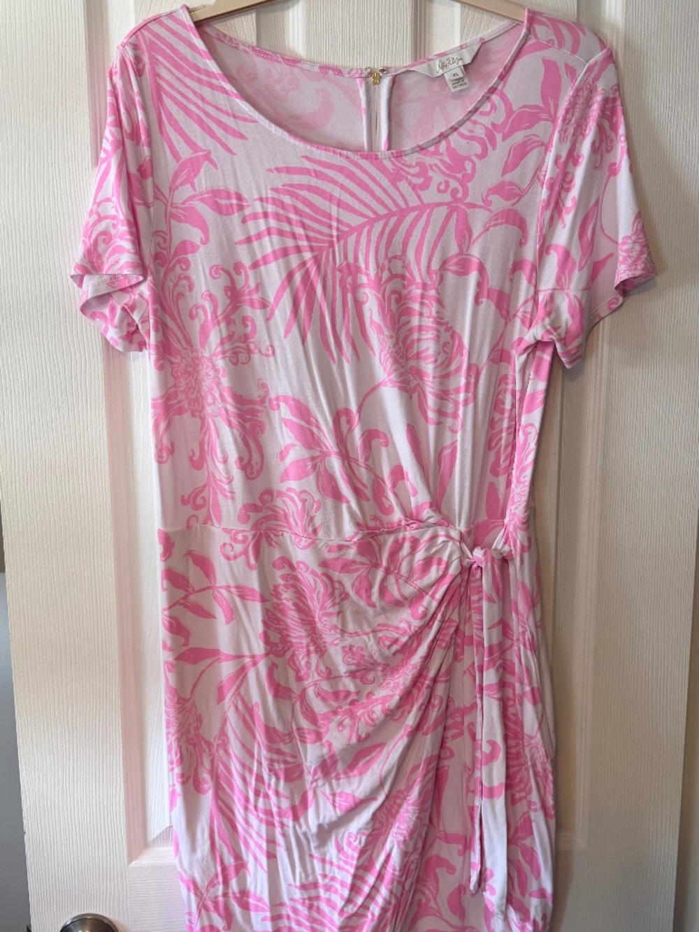 Lilly Pulitzer Tie Front Pink and White Romper Size XL